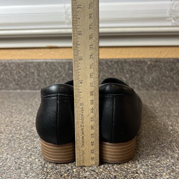 Clarks Colllection Womens 10M Comfort Casual Classic Black Leather Slip On Flats - Picture 9 of 11